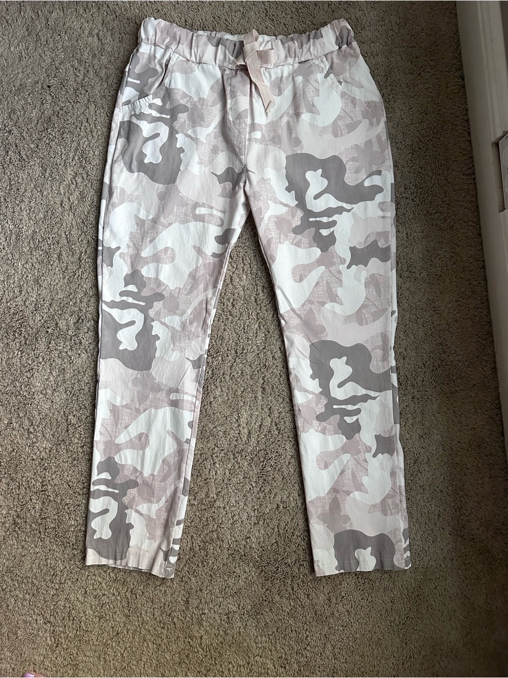 I Love Linen OS Women’s Pink Camo Pants